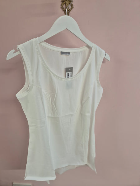 Naya 103  01 White