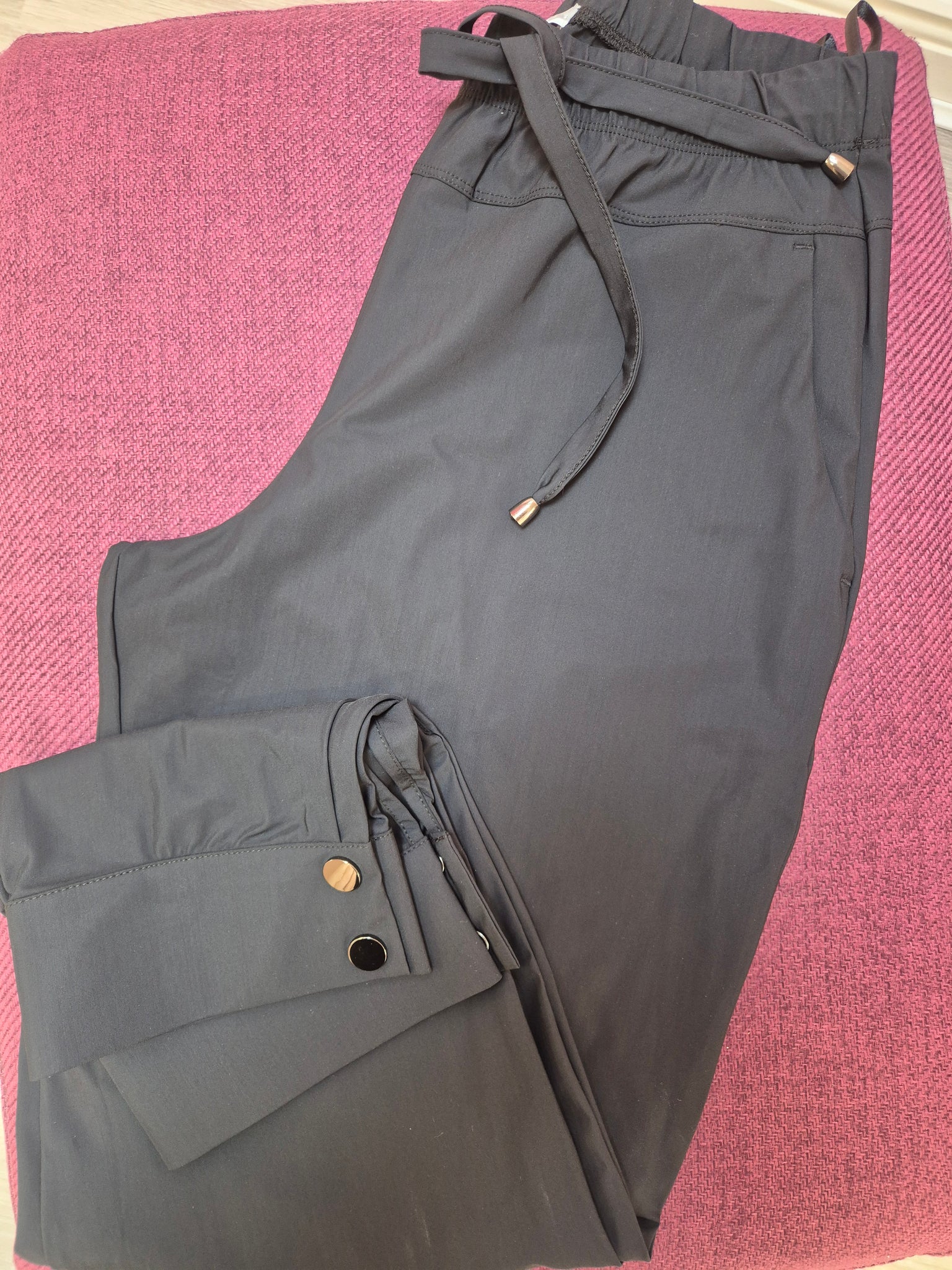Naya 154 Black