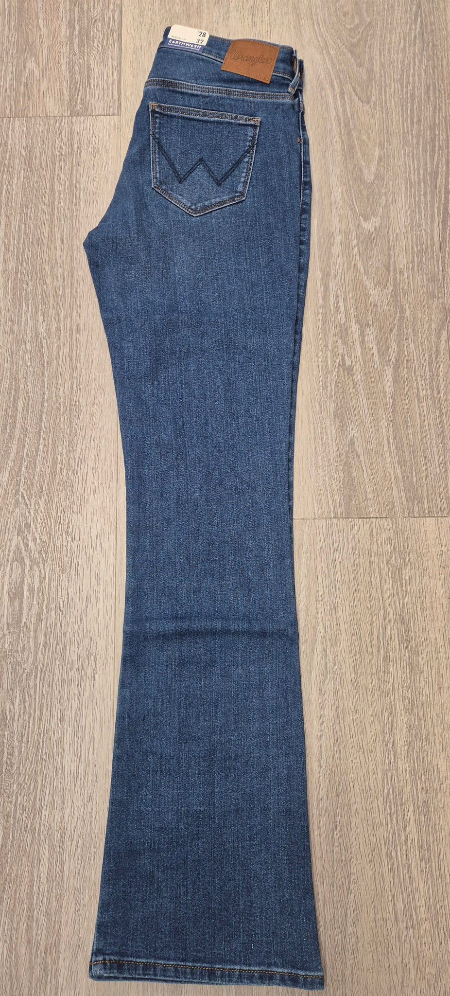 Wrangler W28B4734R  Camellia Bootcut 32'